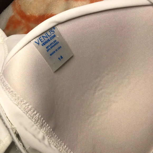 VENUS Goddess Enhancer White Swim Top Tankini size 14 NWOT - Picture 11 of 11